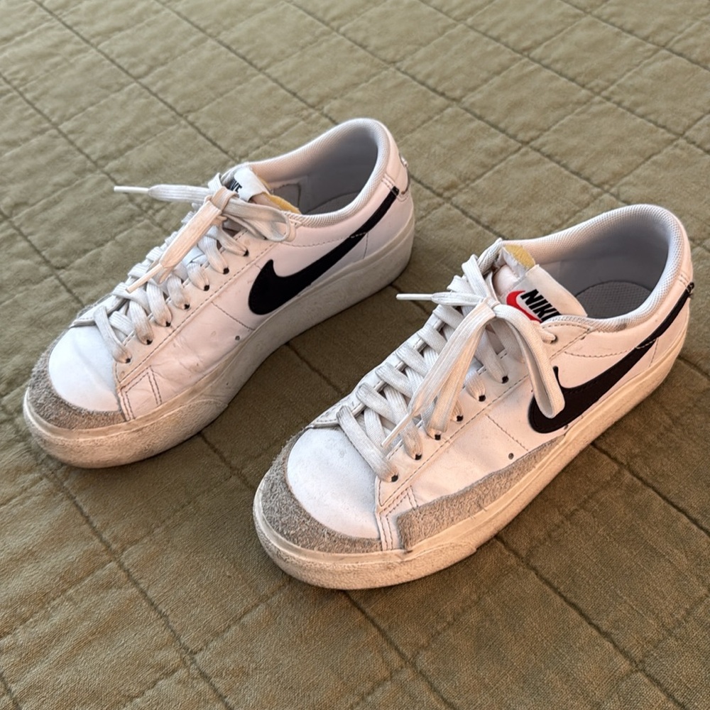 Nike Low Blazer Platform